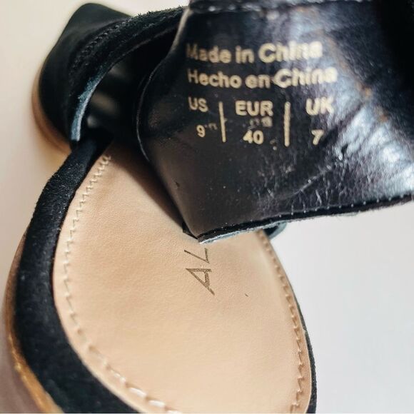 Aldo Black Suede Basket Weave Gold Zipper Peep Toe Sandal Size 9 NWT/NO BOX - Picture 11 of 14